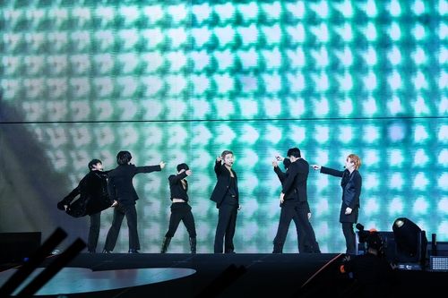 BTS se reúne con sus fanes en la 2ª ronda de sus conciertos en EE. UU. |  AGENCIA DE NOTICIAS YONHAP