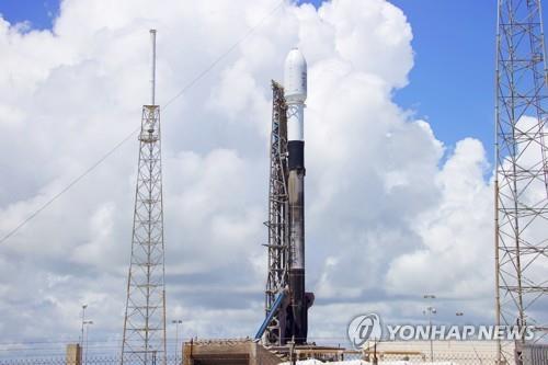 (AMPLIACIÓN) El 1er. orbitador lunar de Corea del Sur es lanzado en el cohete SpaceX Falcon 9