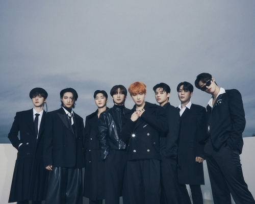 La foto, sin fechar, proporcionada por KQ Entertainment, muestra al grupo masculino de K-pop Ateez. (Prohibida su reventa y archivo)