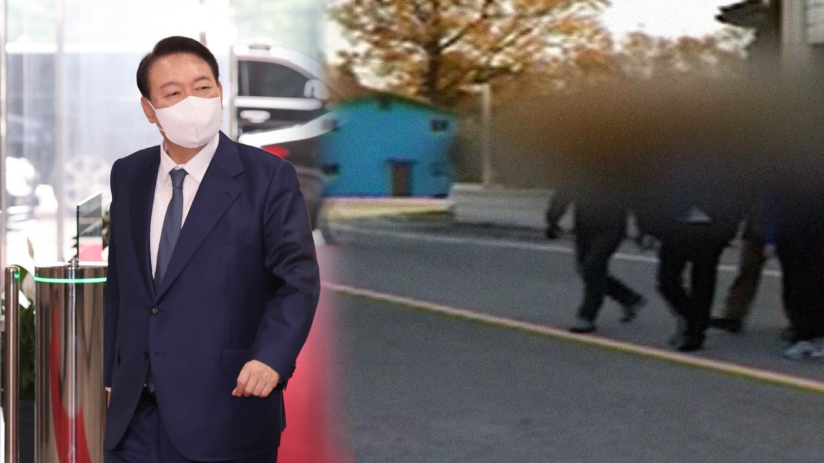 윤대통령 "법률에 따라"…탈북어민 북송 당시 영상 공개