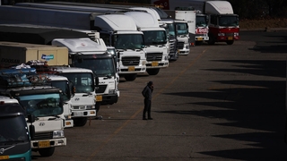 Les camionneurs en grève et le gouvernement vont négocier la semaine prochaine