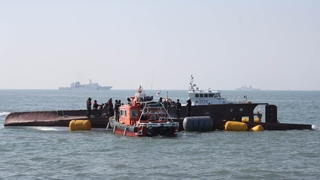 Tres de los tripulantes desaparecidos tras la zozobra de un barco pesquero son encontrados muertos