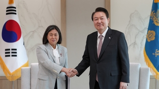 الرئيس «يون» يطلب من الممثلة التجارية الأمريكية معالجة مخاوف الشركات الكورية الجنوبية