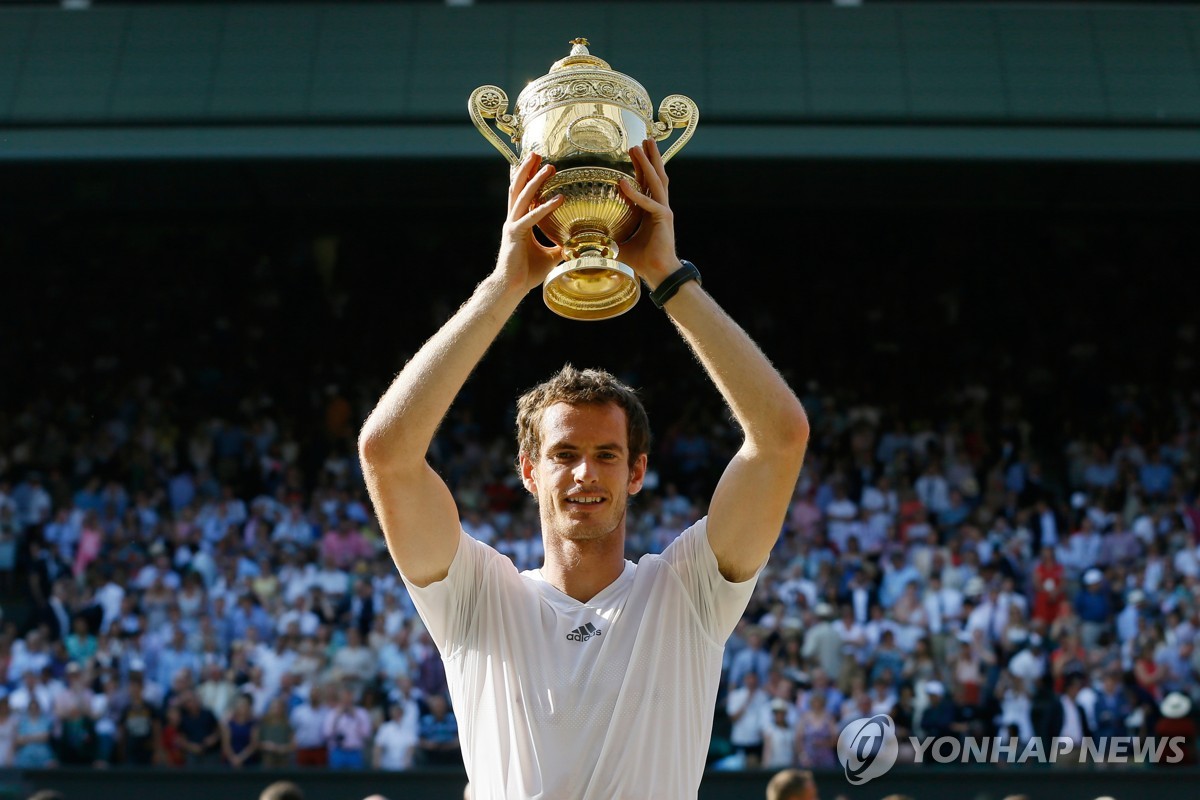 머리의 2013년 윔블던 테니스 우승 라켓, 경매서 1억원에 팔려