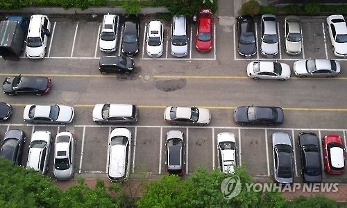 "매일 주차전쟁"…세대당 임대아파트 0.79대·분양아파트 1.10대