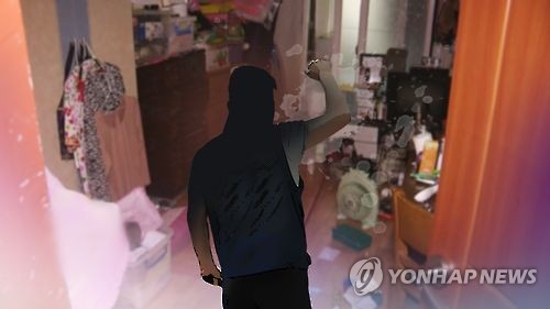 부부싸움 하던 60대 자해해 숨져…아내·아들도 다쳐