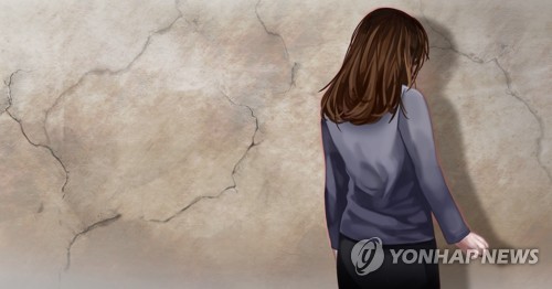 '이성 문제로…' 후배 여중생 집단폭행 4명 송치
