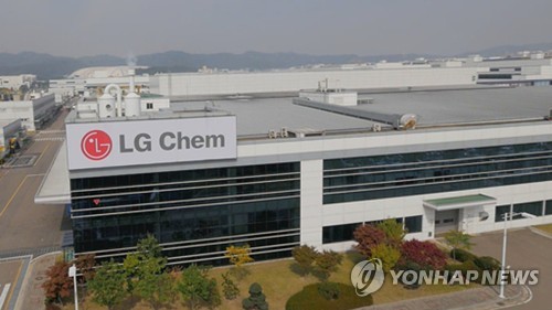 (LEAD) LG Chem posts profit growth in Q3 on strong battery components biz