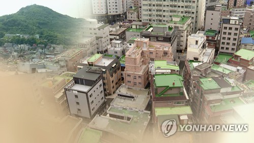 "부동산 개발 수익 보장" 30억 뜯은 50대…징역 17년 구형