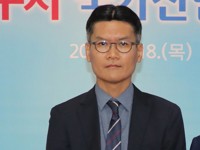 엘앤에프 