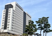 변호사 사칭해 사기 피해자 두 번 울린 일당 집행유예