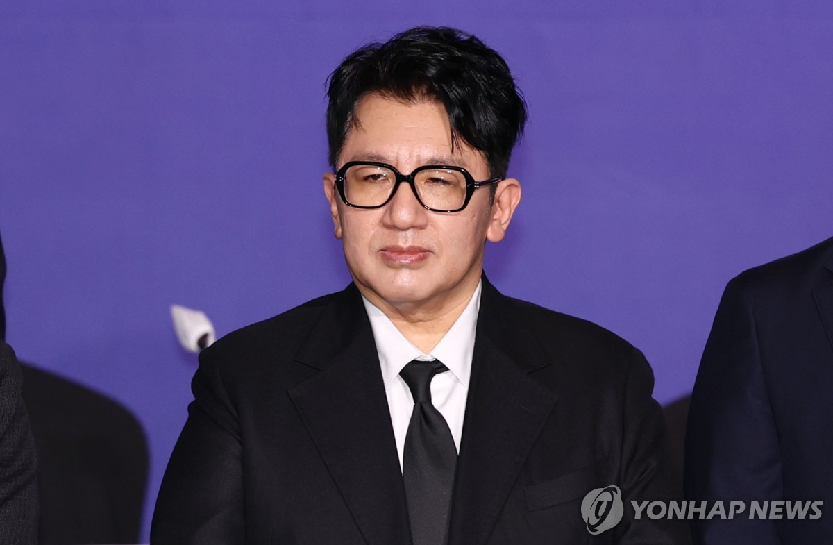 금감원, 방시혁 하이브 의장 소환조사…