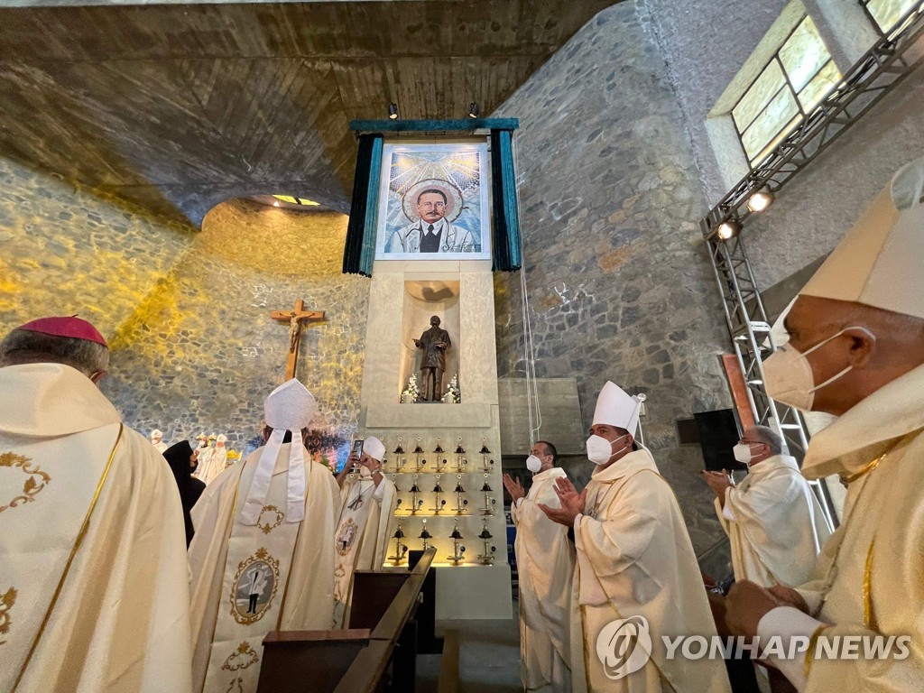 베네수엘라 '빈자들의 의사' 호세 그레고리오 에르난데스 시복식