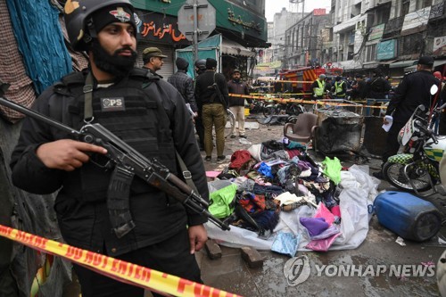 파키스탄 대도시서 테러추정 폭발…'3명 사망·20명 부상'