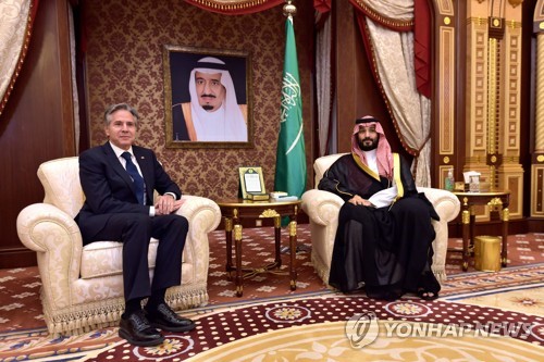 '해빙 분위기'…美 블링컨, 사우디 빈살만 왕세자·GCC 장관 회담