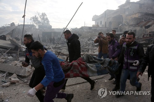유엔 "시리아 내전 10년간 민간인 최소 30만명 사망"