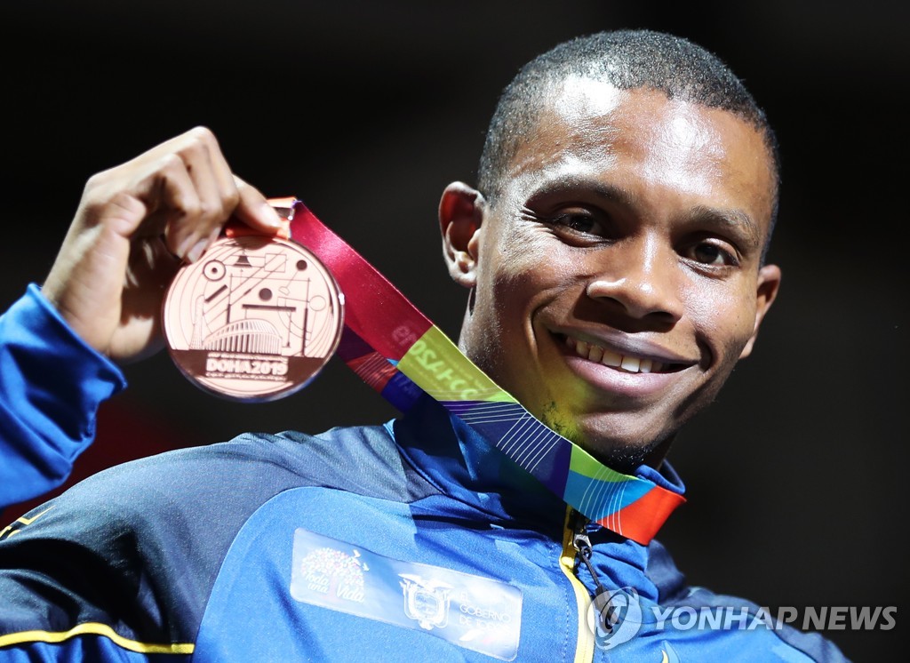 살해된 에콰도르 육상선수 키뇨네스의 2019년 세계선수권 당시 모습