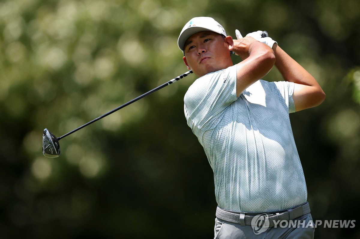 김시우, PGA 투어 플레이오프 1차전 첫날 6위…임성재 48위
