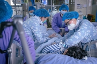 코로나19 사망자 최근 4주간 65% 급증…중국 현황 반영 여파