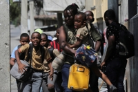 갱단이 아이티 수도 90% 점령…정부 속수무책·의회 진공상태