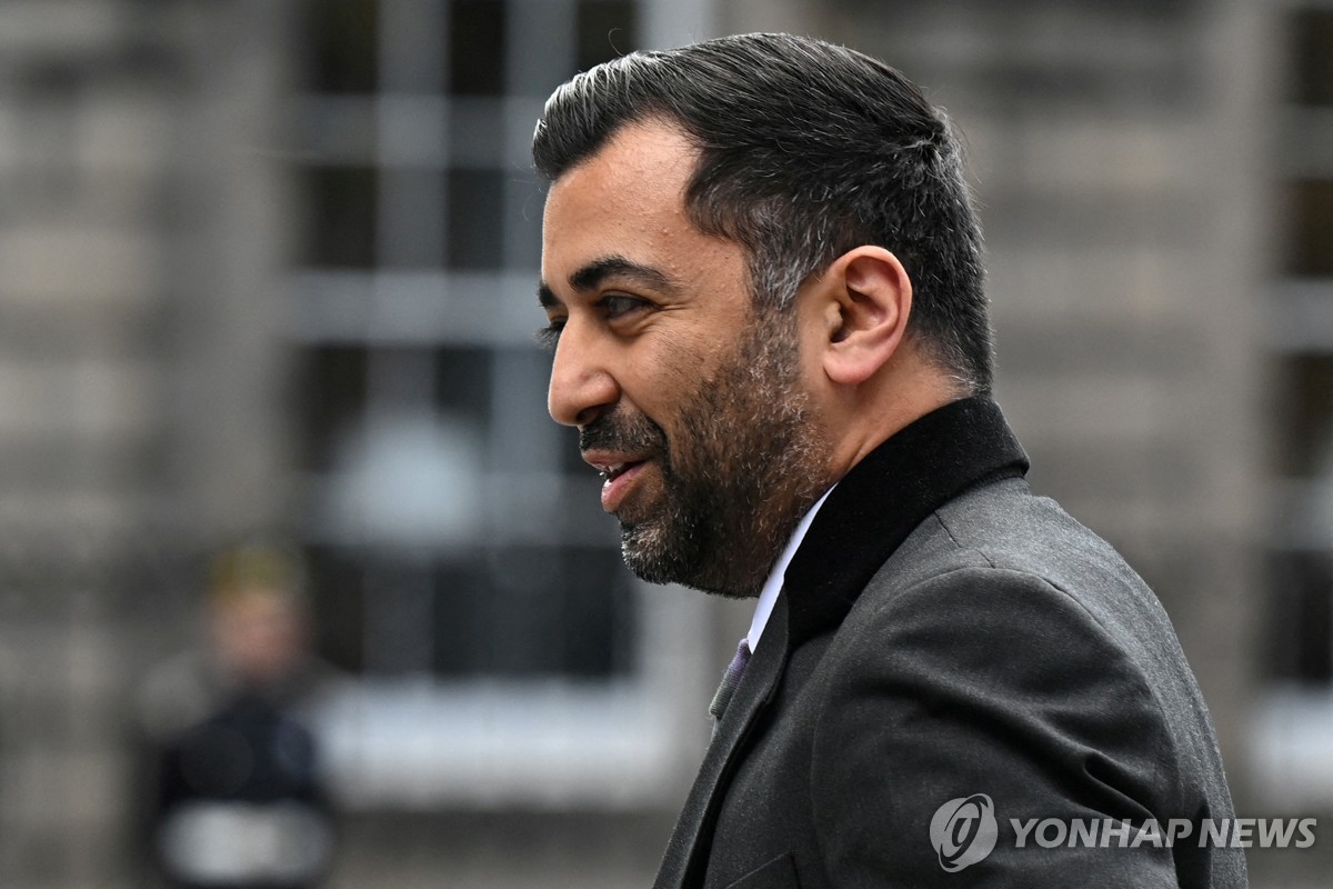 Parents of Scottish Government Leader Humza Yousaf Escape from Gaza Strip