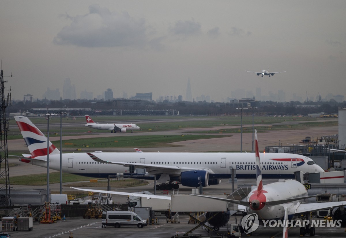 29일(현지시간) 히스로 공항