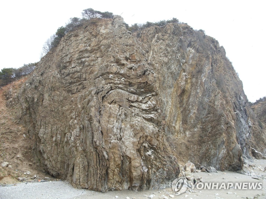 백령도 습곡구조