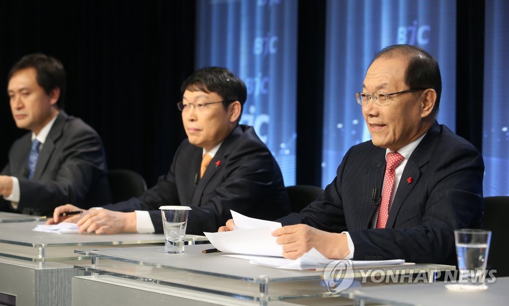 황우여 "역사,한가지로 가르쳐야"…국정화 시사 논란(종합) - 2