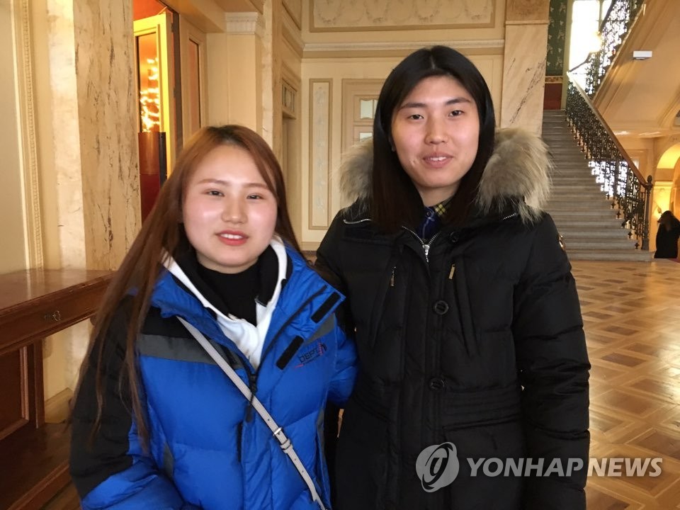 유엔에서 북한의 강제노동에 대해 증언한 탈북 청소년들