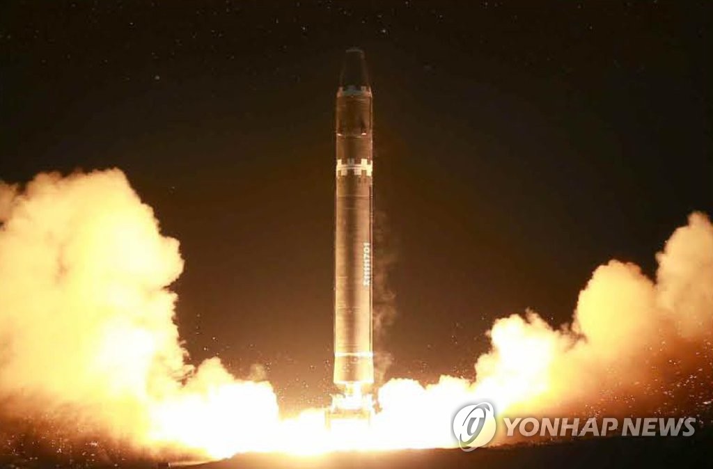 北朝鮮の新型ＩＣＢＭ「火星１５」