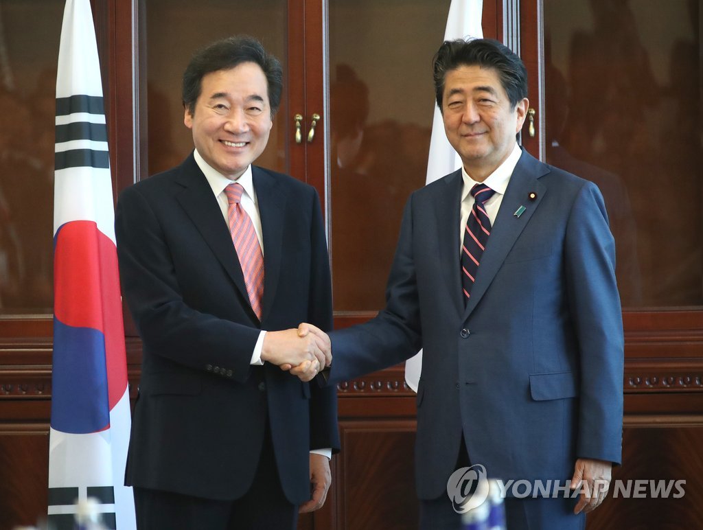 韓国首相「非核化・平和定着へ日米と連携」　安倍首相と会談