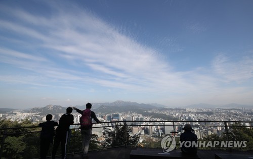 맑고 쌀쌀한 경남…미세먼지 '보통'