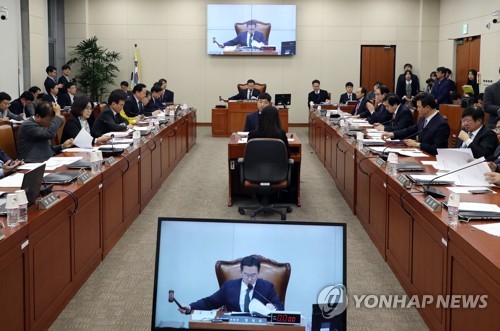 기재위, 유연탄세 올리고 LNG세 내리는 세법 개정안 통과