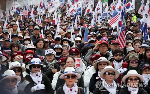 박근혜 탄핵 2년…'탄핵무효·朴석방' 주장 2만명 집회(종합)