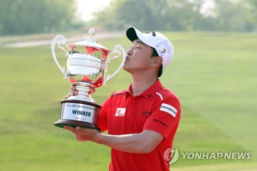 13개월 만에 우승 맛본 전가람 "코리안투어 시즌 3승 목표"