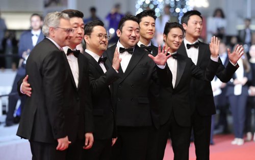 Festival de Cannes : une standing ovation pour «The Gangster, the Cop, the Devil»