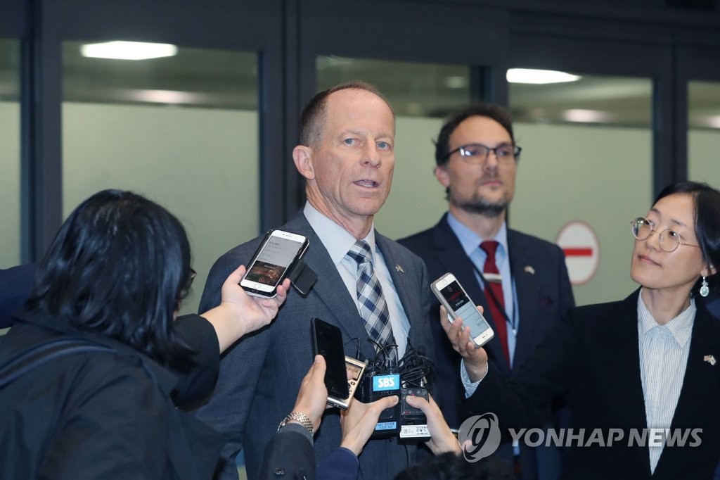 U.S. Assistant Secretary of State David Stilwell speaks to reporters upon arriving at Incheon International Airport, west of Seoul, on Nov. 5, 2019. (Yonhap)