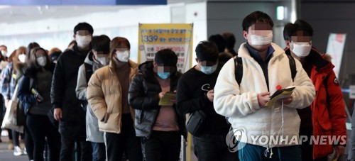 韓国航空業界「泣きっ面に蜂」　日本路線に代わる中国線も肺炎で打撃