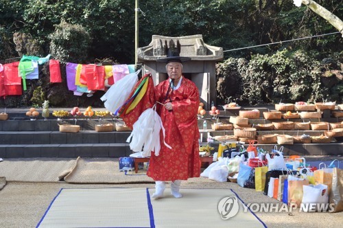 [다시! 제주문화] (90)"제주에선 무당을 심방이라 부른다" 그 의미는?