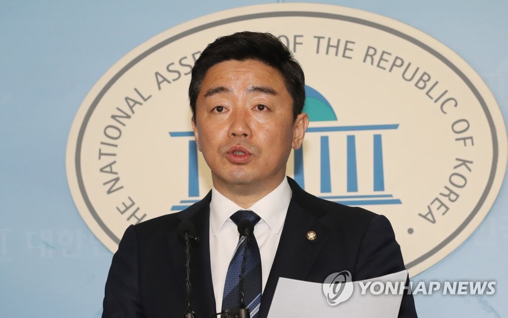 韓国与党　慰安婦支援団体批判の被害者の会見に「事実確認が先」
