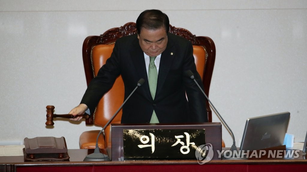 新型コロナ２次補正予算案を可決　全世帯に支援金給付へ＝韓国