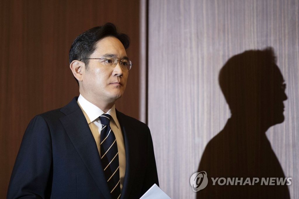 This file photo taken May 6, 2020, shows Samsung Electronics Vice Chairman Lee Jae-yong at a press conference in Seoul. (Yonhap)