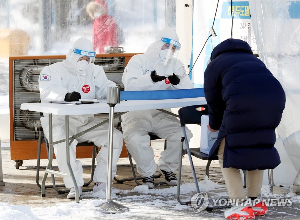 韓国のコロナ新規感染者６７４人　死者３５人