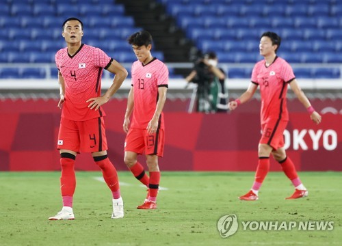(Olympics) S. Korea sent packing in men's football after embarassing loss to Mexico
