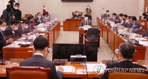 국힘 "정부·여당 이재명표 증액만 고집"…예산심의 보이콧 경고
