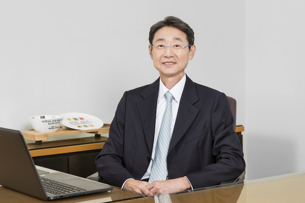 허위자료로 대기업 지정 피해…공정위, 농심 신동원 회장 檢고발