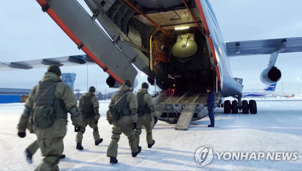 '비상사태 선포' 카자흐에 투입되는 러시아 평화유지군