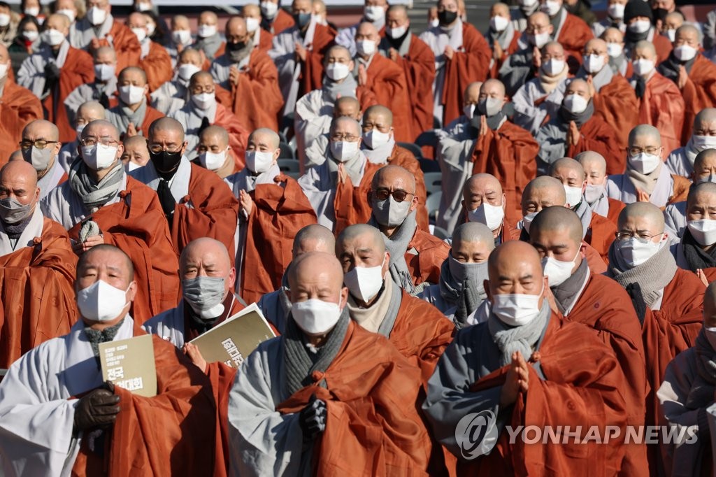 ′불교 차별 사과′ 거부당한 의원들…조계사 전국승려대회
