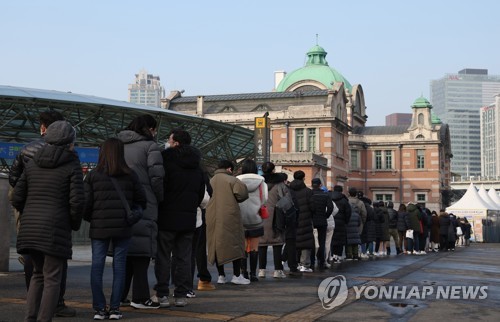지난주 서울 하루 평균 1천283명 확진…"젊은층 감염 증가"