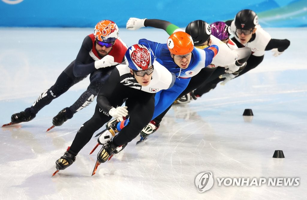 فوز المتزلج السريع على المضمار القصير "هوانغ ديه-هون" بالميدالية الذهبية